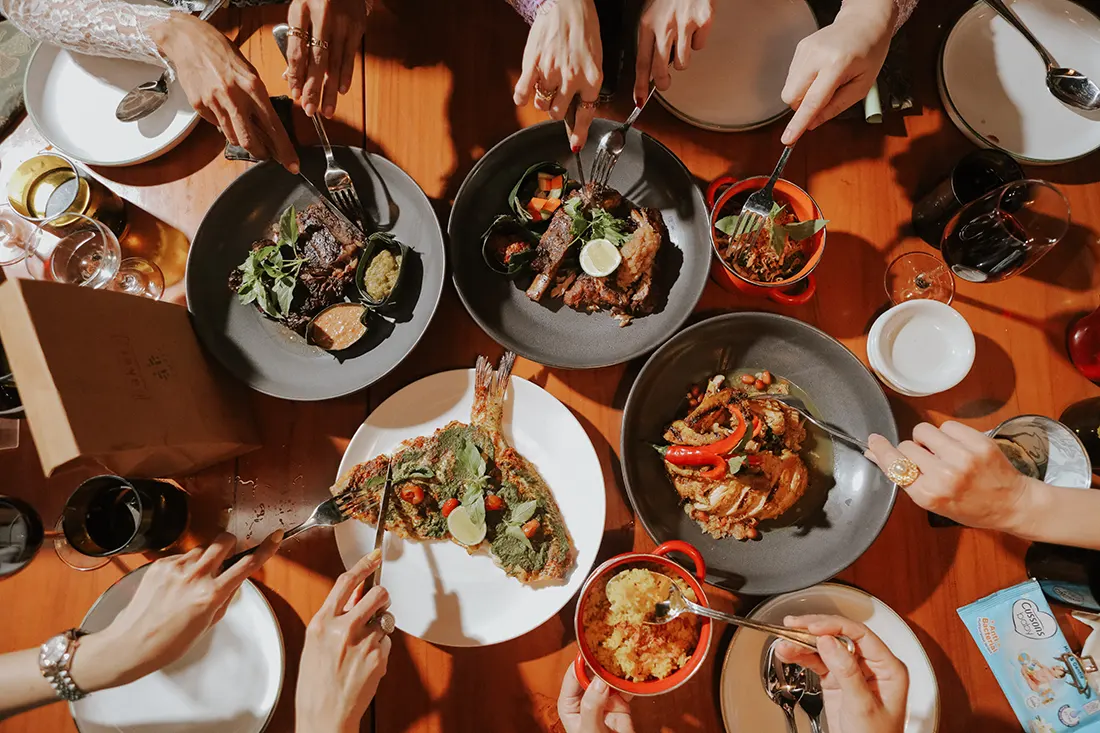 Indonesian and food ibu Baya